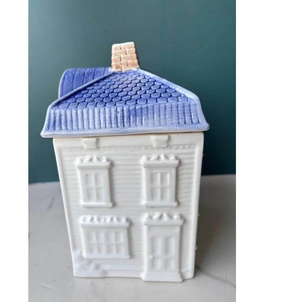 Vtg Avon Ceramic Confectionery House Canister Victorian Storefront Cookie Jar
